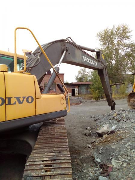 Экскаватор гусеничный VOLVO EC210BLC 2011 г. в. — фото 4